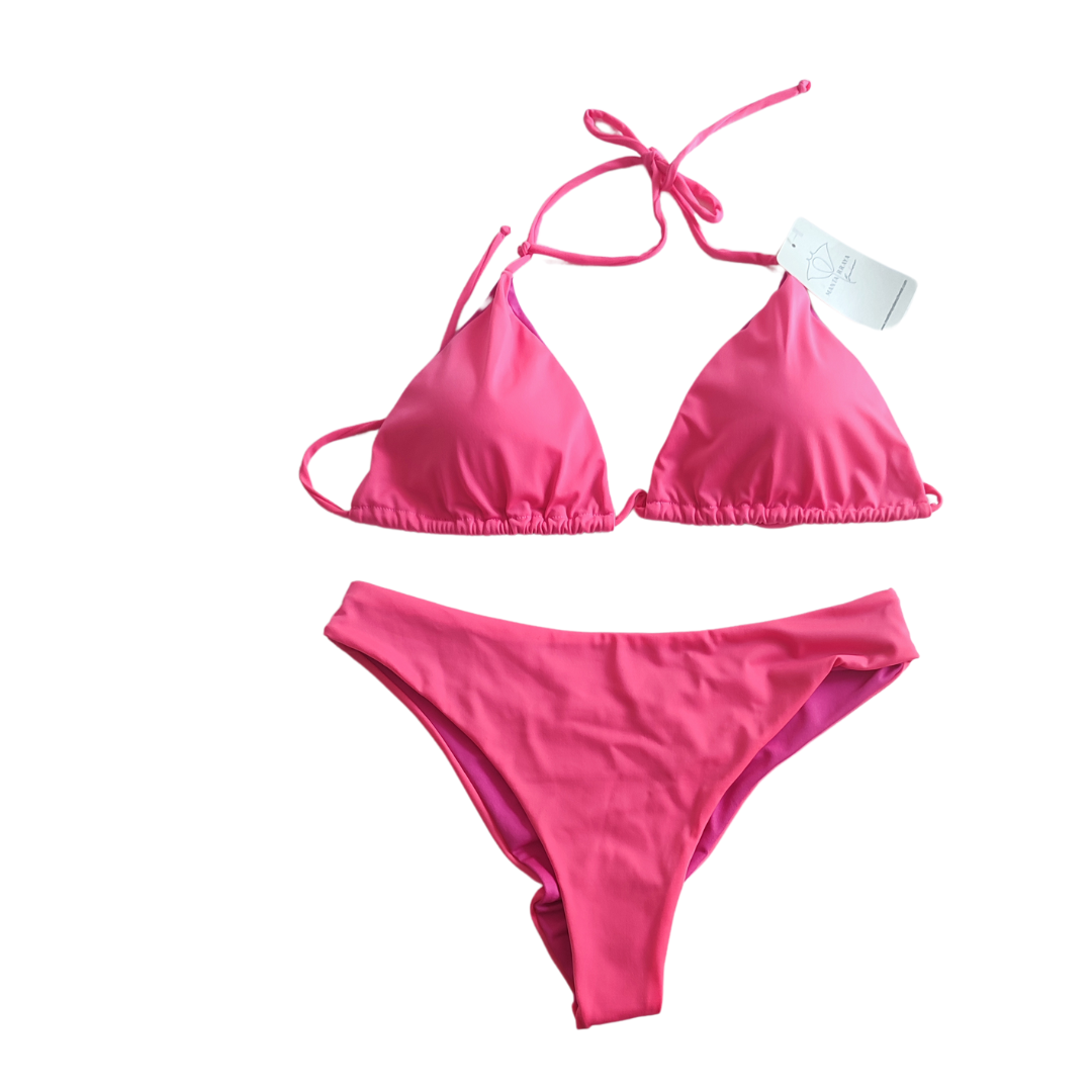 CONJUNTO LUISA FUCSIA (BIKINI + TOP + PAREO)